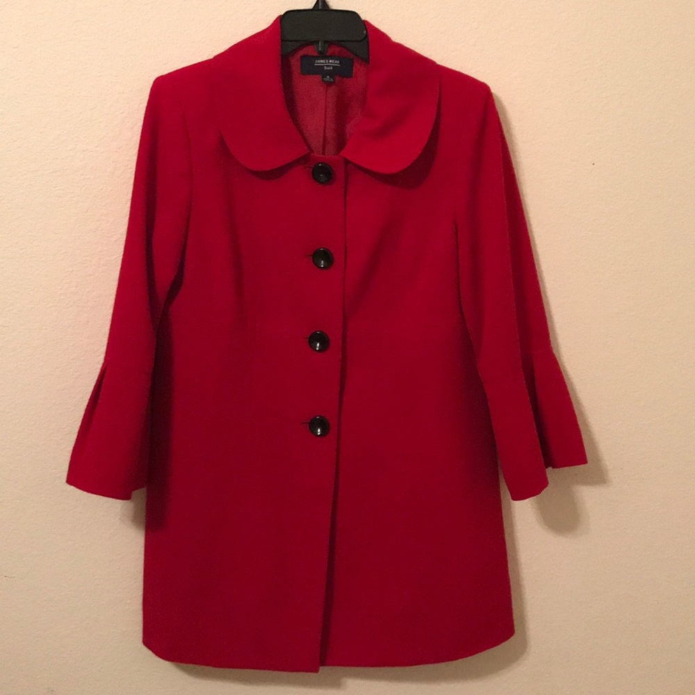 Jones Wear Red Suit Blazer